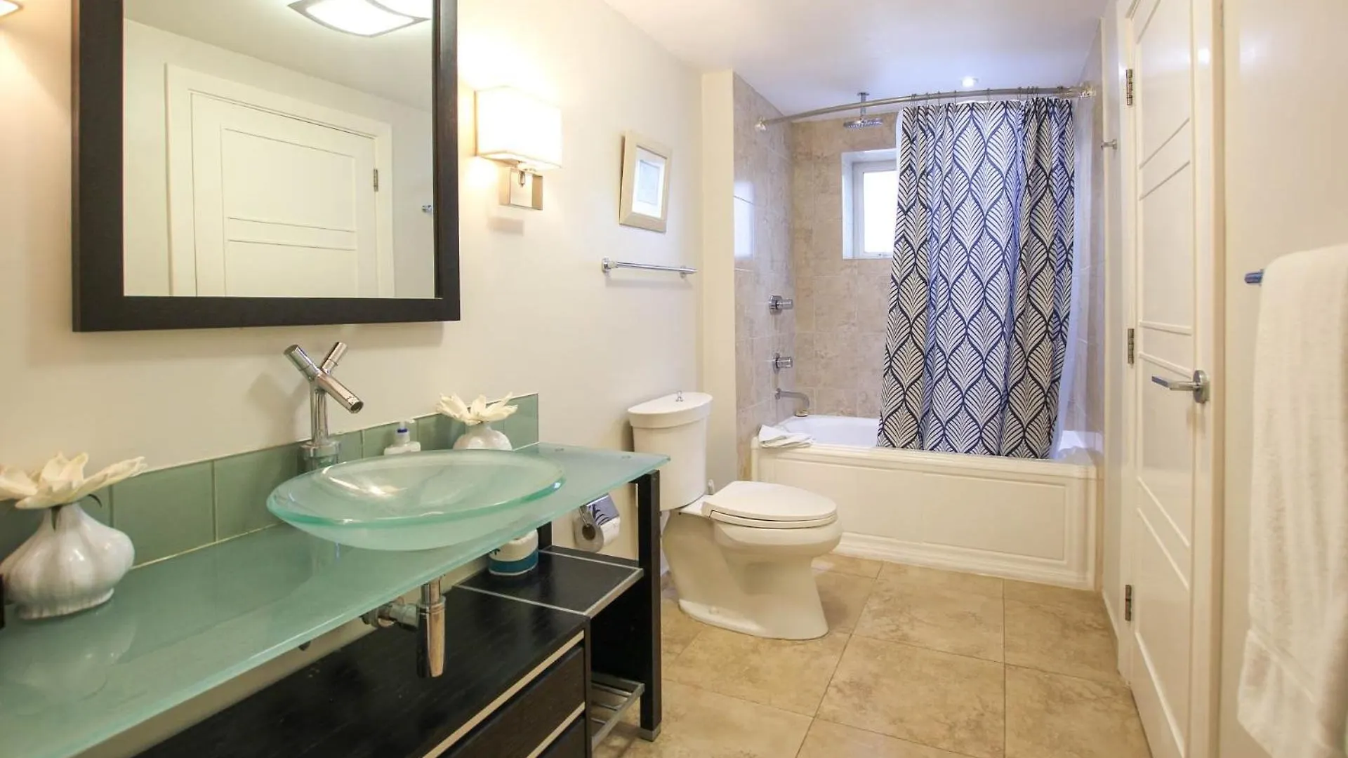 Ocean One 204 By Bsl Rentals Christ Church Barbados