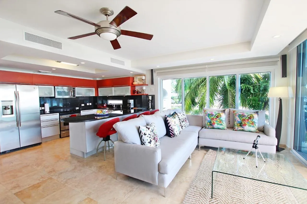 Ocean One 204 By Bsl Rentals Κράιστ Τσερτς 0*,